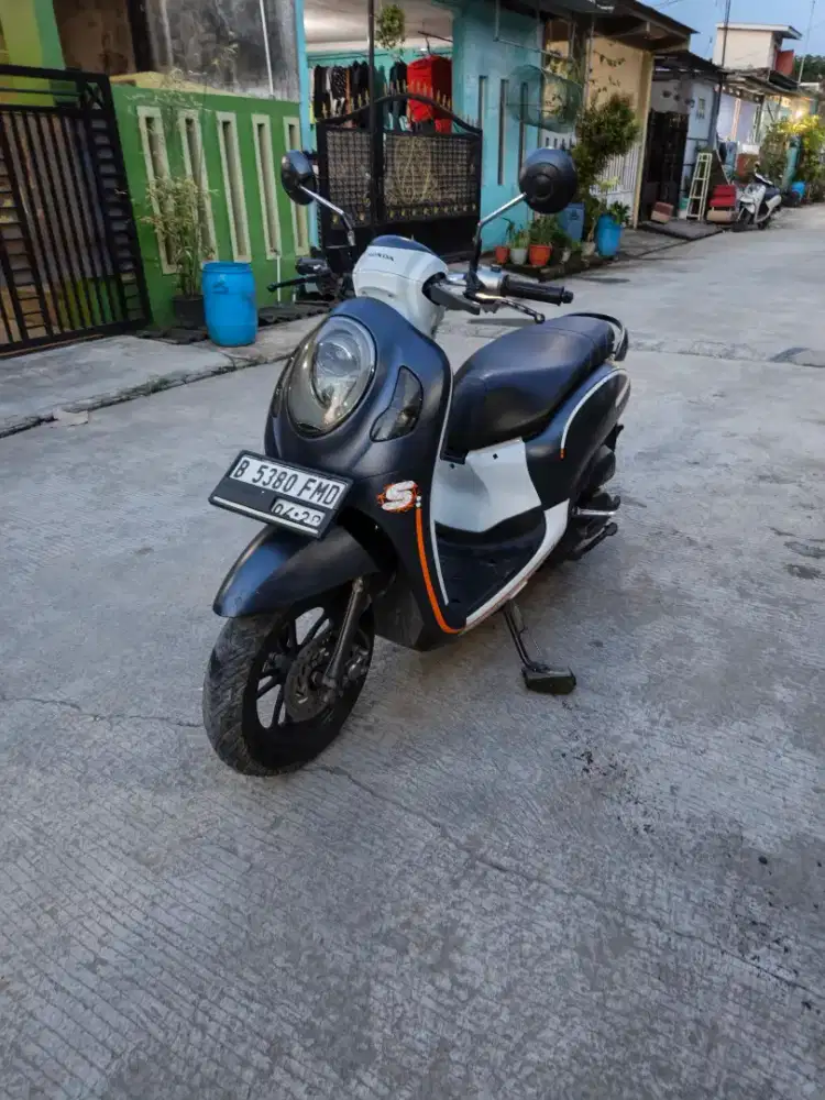 Honda scoopy 2024 pajak panjang