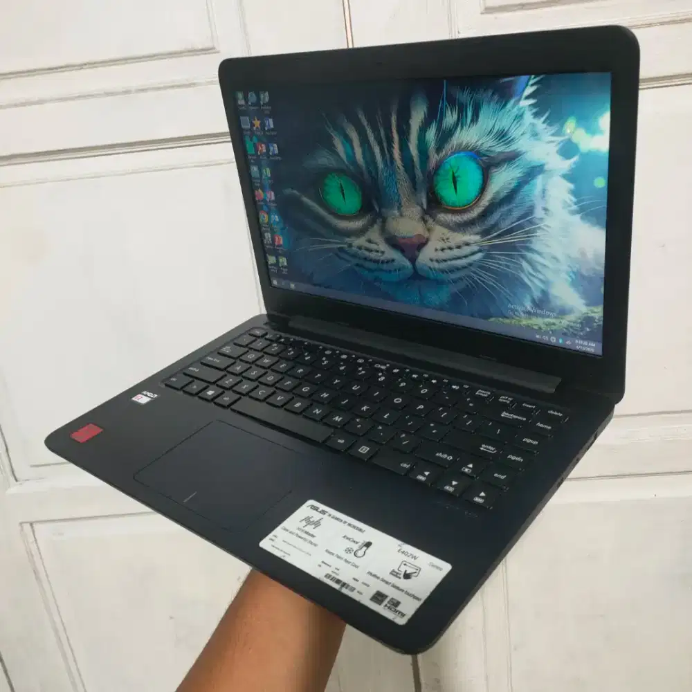 Laptop Tipis Asus E402W AMD E1-6110 VGA Radeon R2