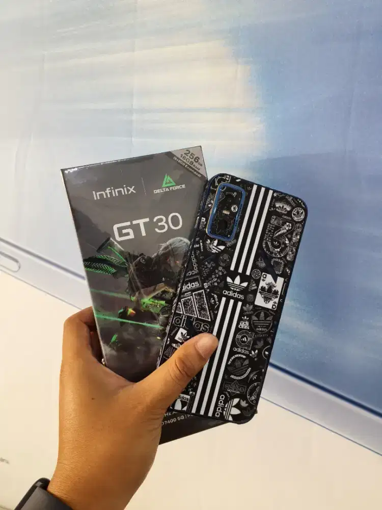Infinix gt30 5g ram 8/256 like new