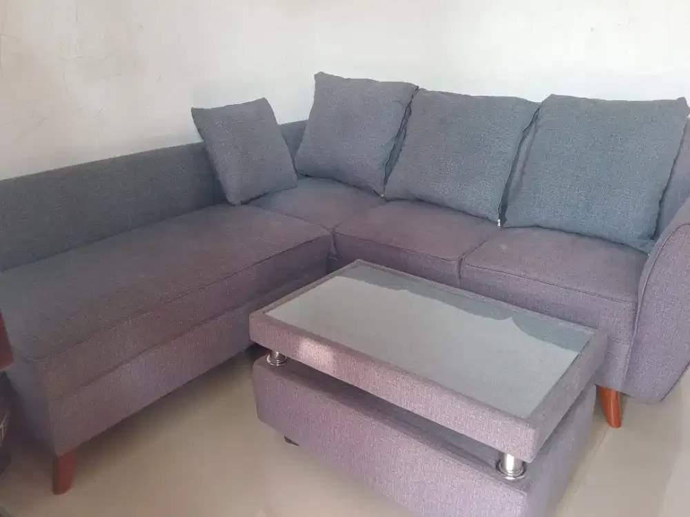 Dijual sofa L bahan premium empuk