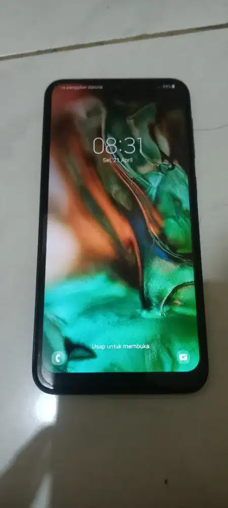 Di jual hp Samsung A10 normal lancar semua harga 400nego tipis minat
