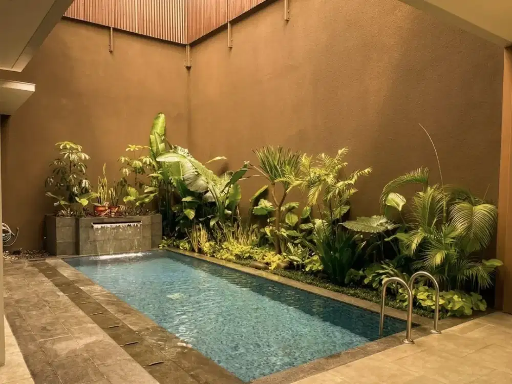 Rumah Jarang Ada Sangat Mewah dan Luxury ada Kolam Renang Full Furnished Kota Baru Parahyangan