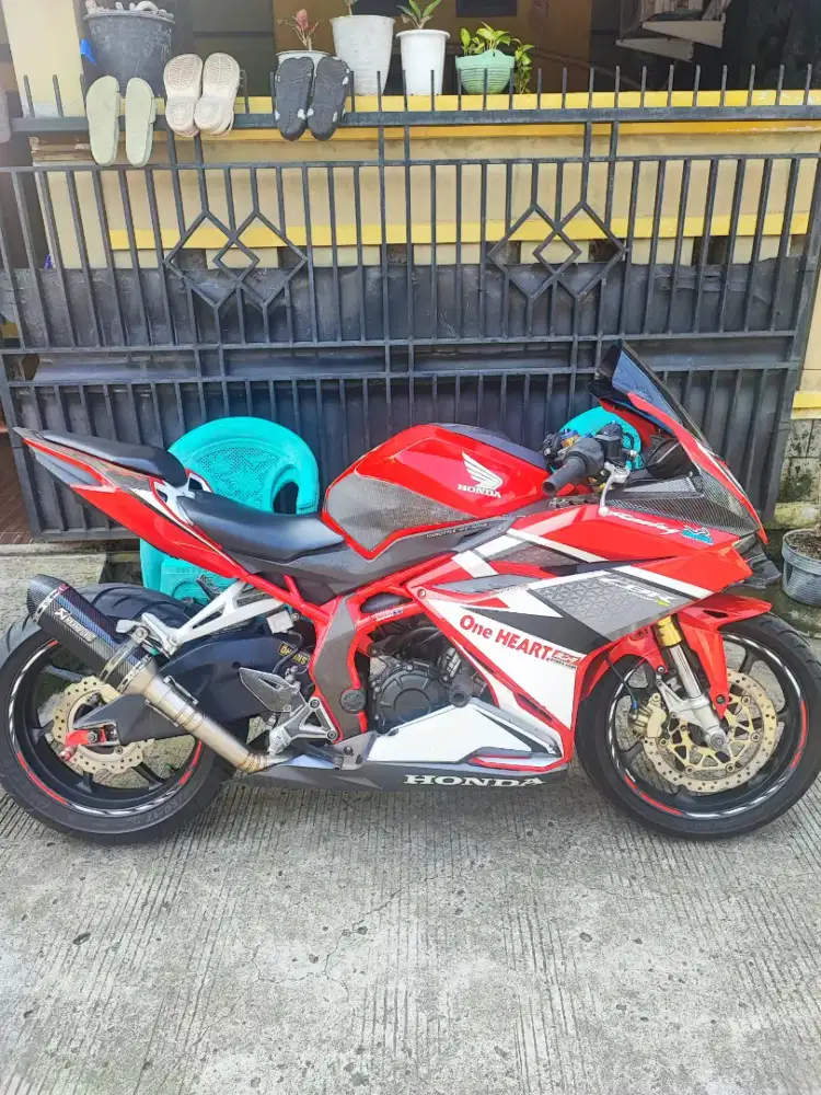 Dijual CBR 250 RR Tahun 2017