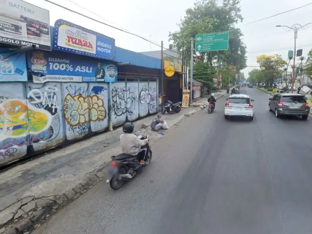 Bangunan Komersial Murah Raya Jenggolo Sidoarjo Jalan Utama