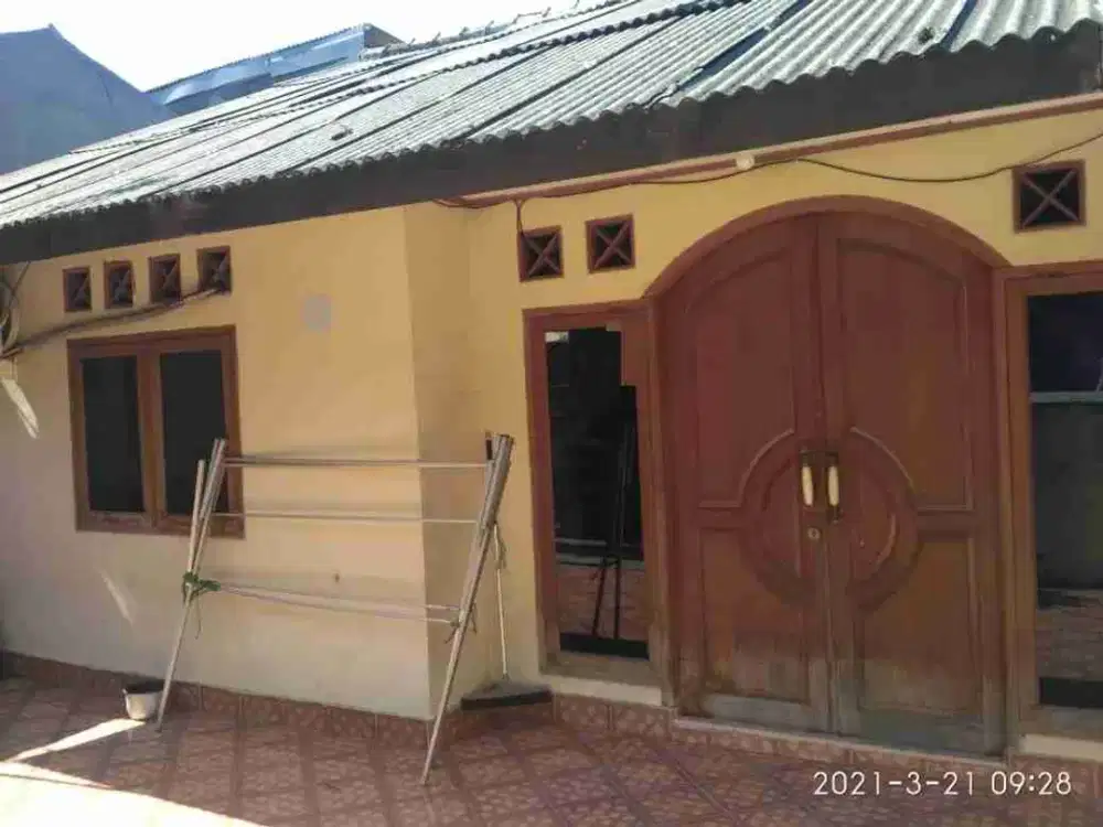 Rumah Dijual Hitung Tanah di Pondok Kelapa Dekat Jl.H.Naman Jakarta Timur