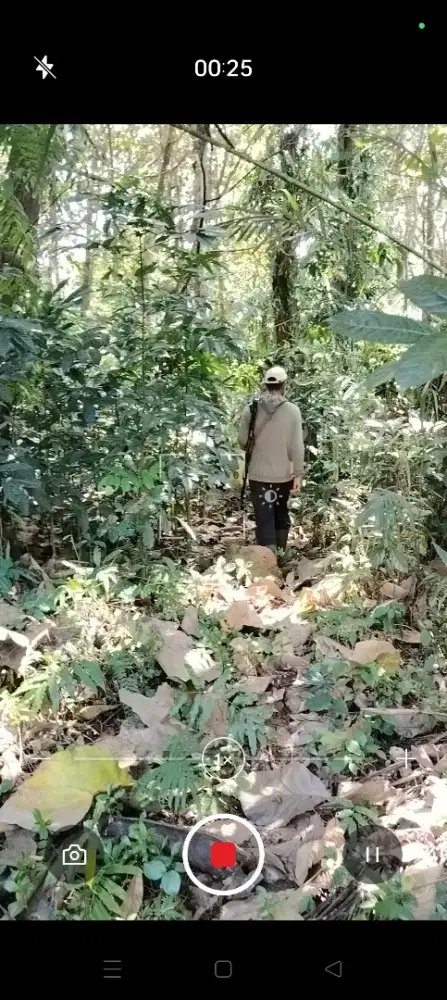 Di jual tanah di dusun Sangketan Penataran Penebel