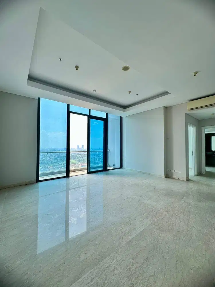 DIJUAL APARTEMEN VOILA CIPUTRA WORLD 2BR PRIVATE LIFT UNFURNISHED