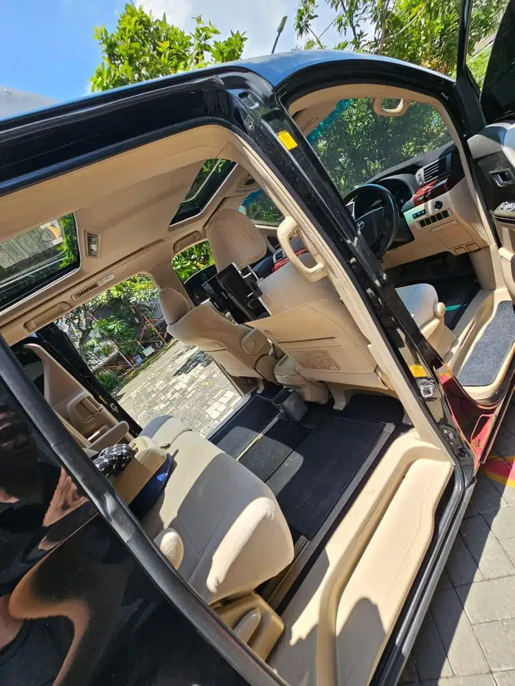 Toyota Alphard 2015 Bensin