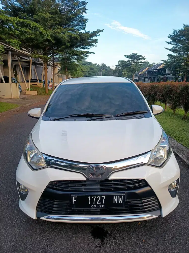 Dijual mobil calya G Matic 2016 putih
