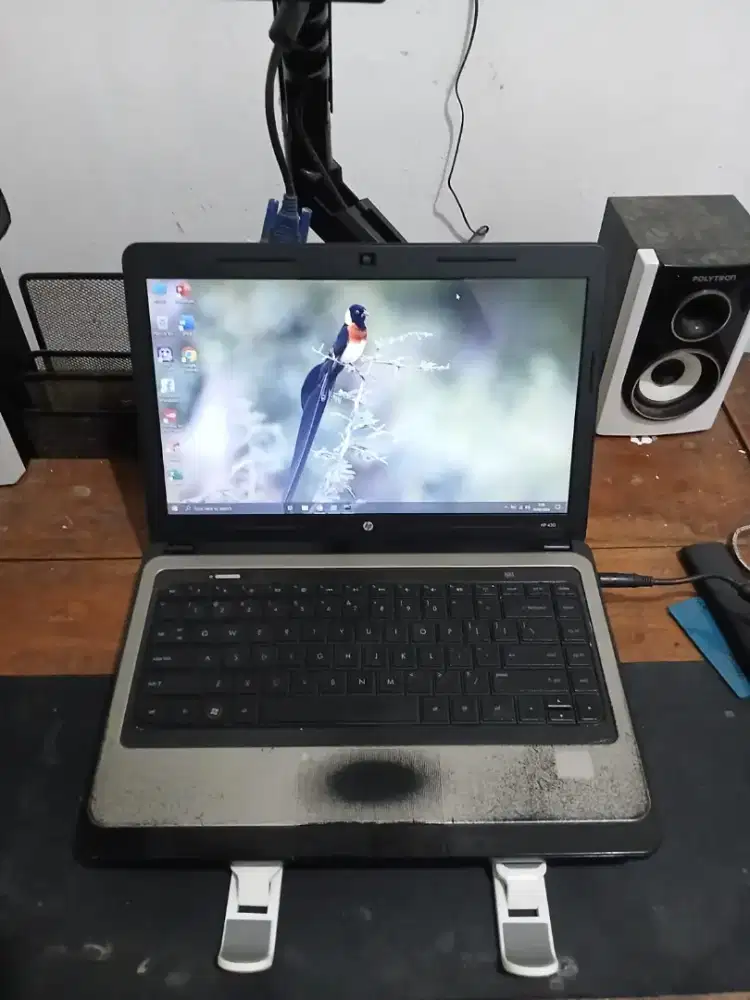 Laptop Hp 430 ,Amd E-300, AMD Radeon HD 6310 ,Ram 10GB,Batre Awet