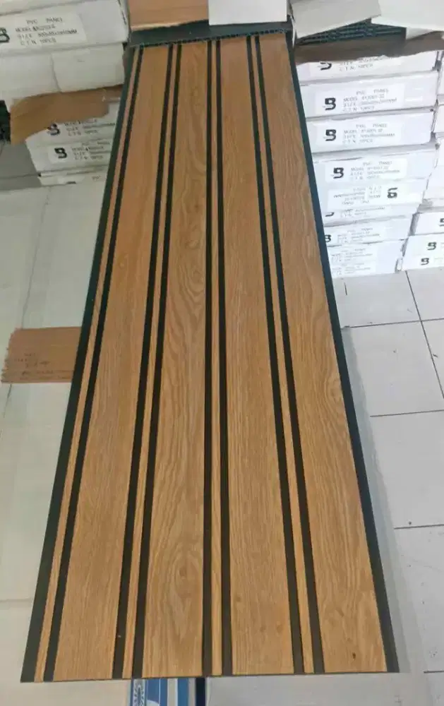 Panel dinding dekorasi rumah dan tunangan lebar 30 cm panjang 295 cm