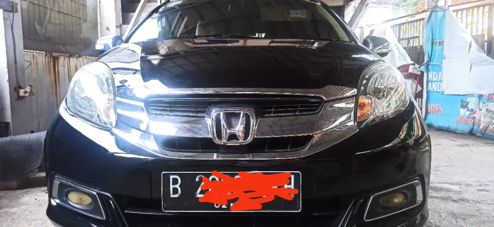 Honda Mobilio e manual hitam th 2015