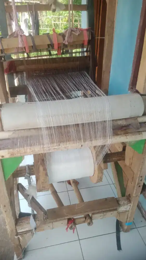 Mesin tenun keset manual