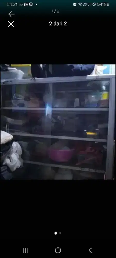 Etalase kaca alumnium