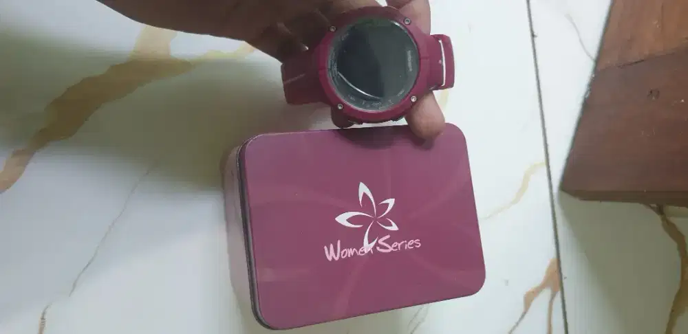 Jam Eiger Women Series