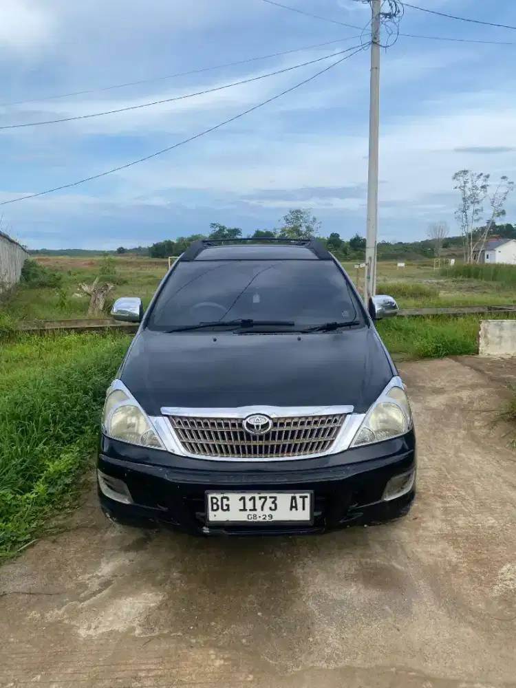 Toyota kijang Innova 2.0 tipe v bensin 2005