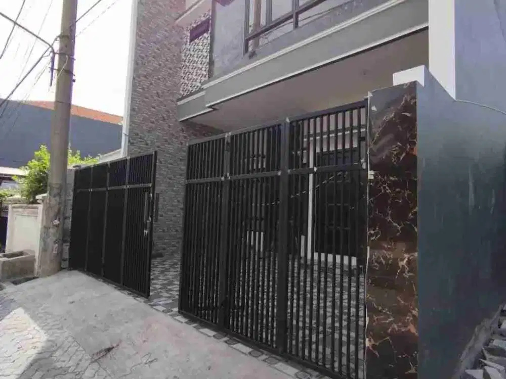 KARANGASEM BARU GRESS ‼️ Rumah 2 Lantai dekat Kenjeran Surabaya Timur