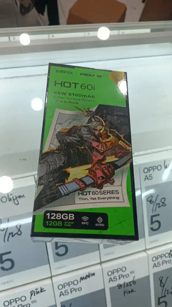 Haedphone infinix hot 60i ram 8/256  untuk warn chat aja ya