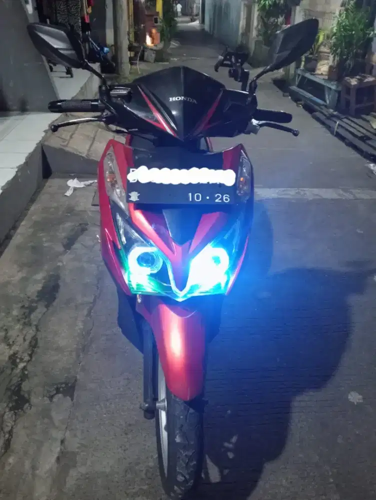 Vario 125 Old (KZR)