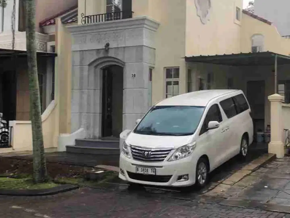 Disewa Murah Rumah Dekat Akses Tol Carport 2 di Cluster Spain Lippo Karawaci Utara