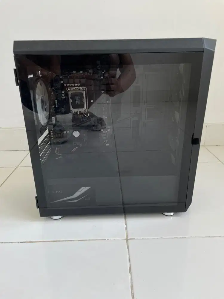pc gaming (case + mother board + psu)