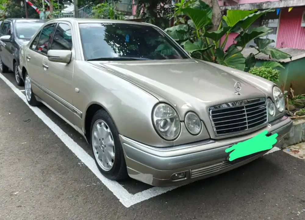 Mercedes Benz Elegance E320 1997