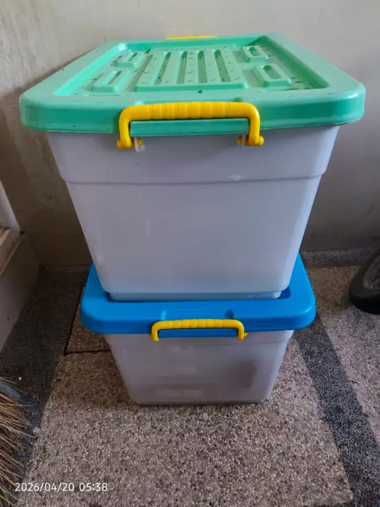 Container Lion Star 82 Liter