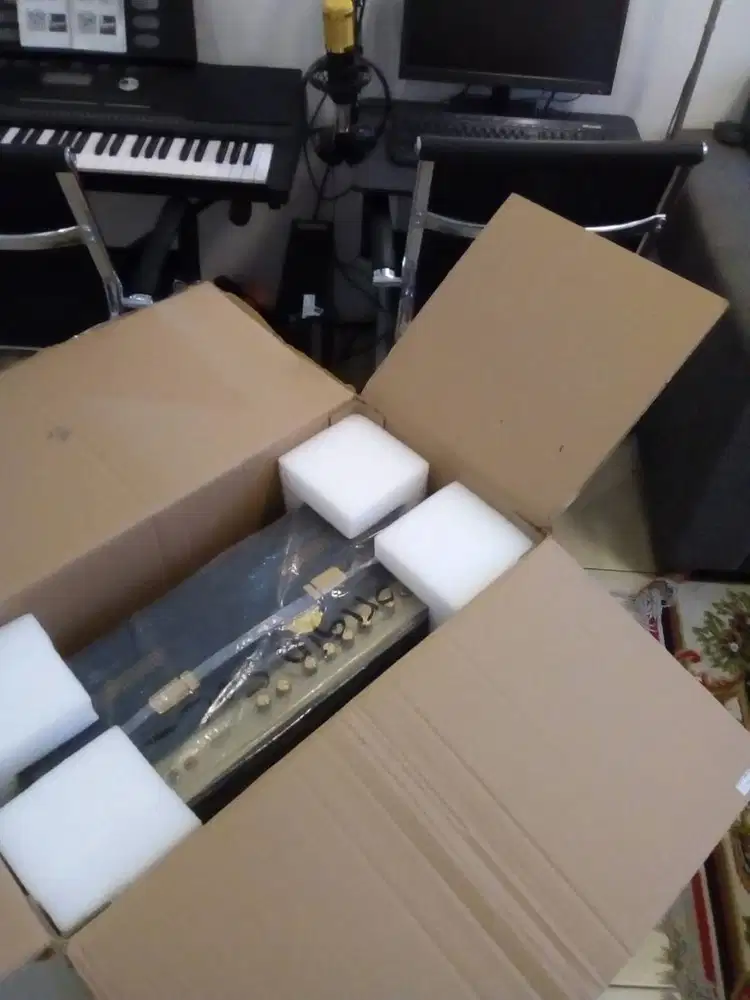 Marshall Origin 50C ORI50C Tube Tabung Guitar Amplifier 12 Like New