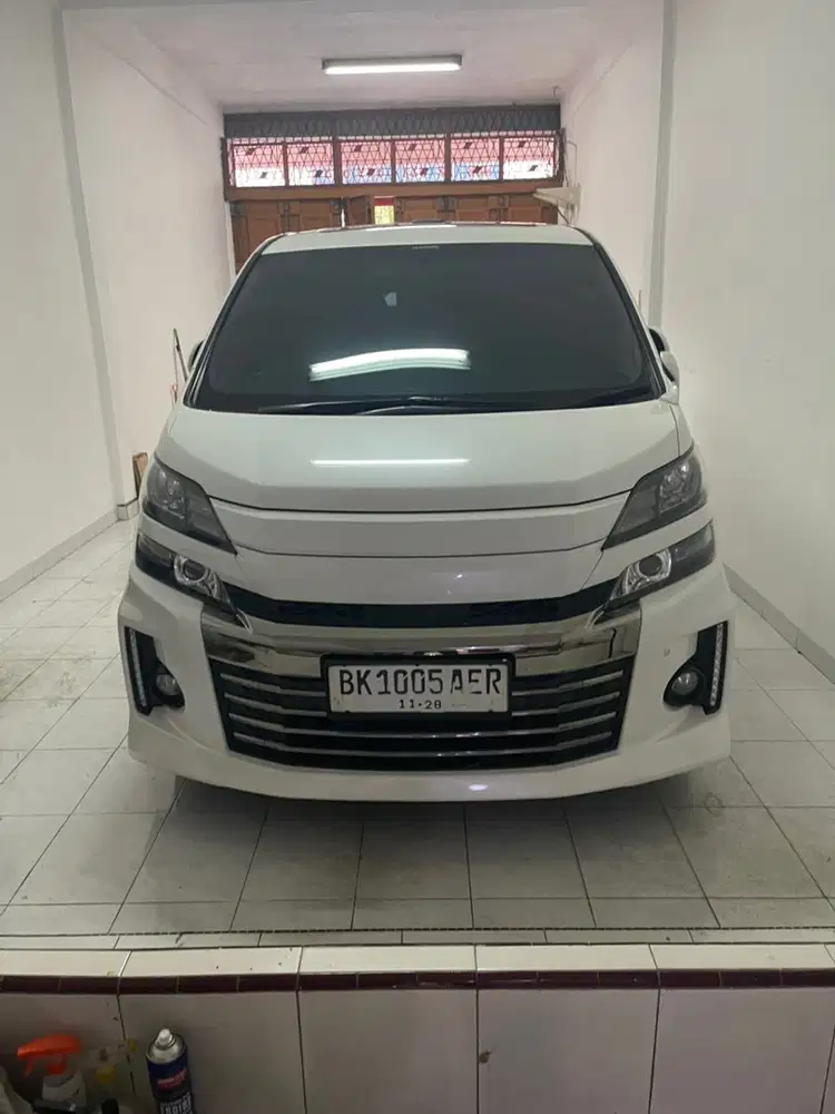 Toyota Vellfire Z GS 2,4 A/T 2014 Bensin