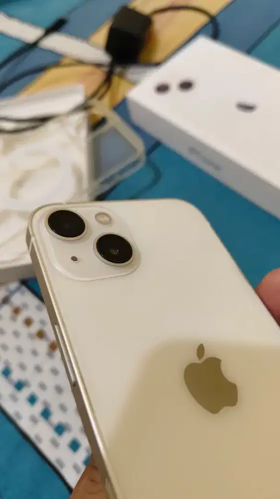 Jual cepat iphone 13 128gb lengkap super mulus