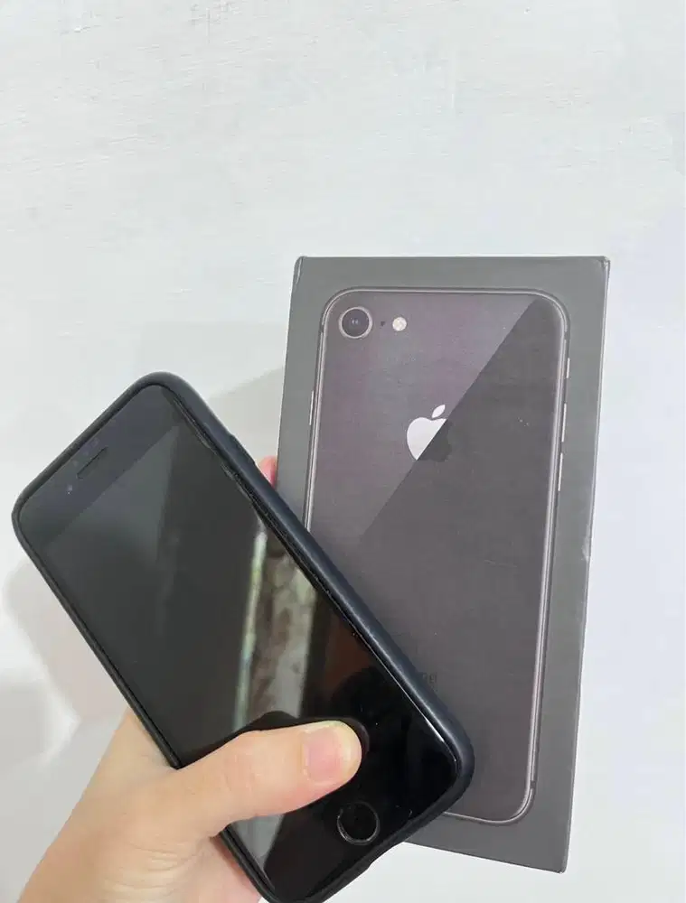 BU! IPHONE 8 64GB BLACK