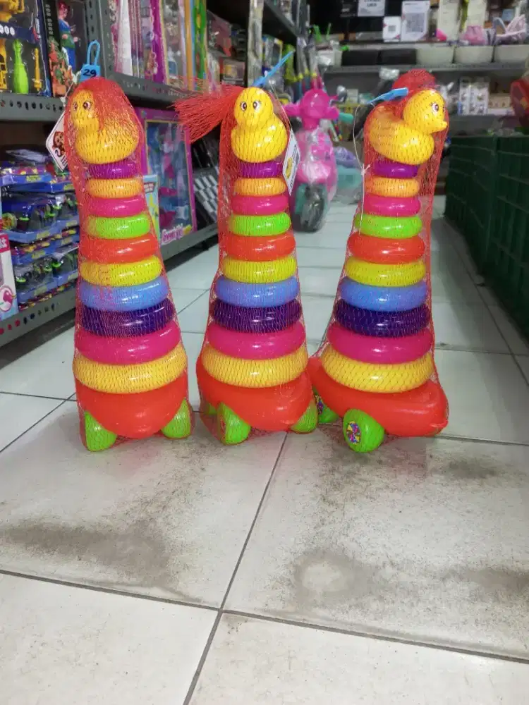 Mainan Anak Donat susun kapal