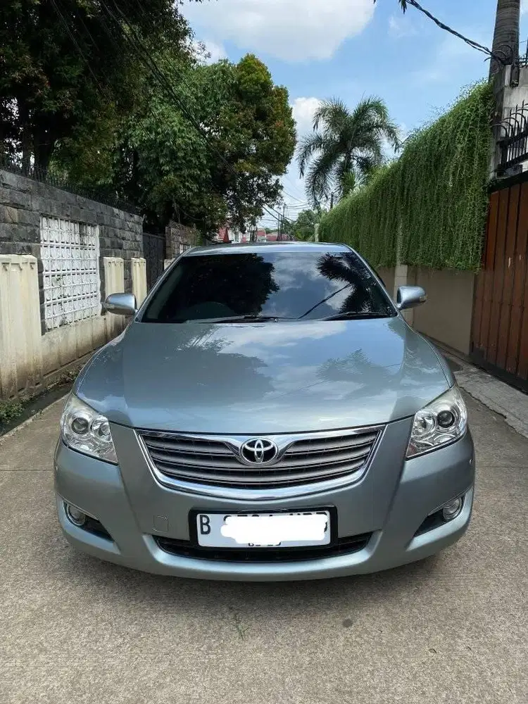 Camry V 2.4 AT 2008