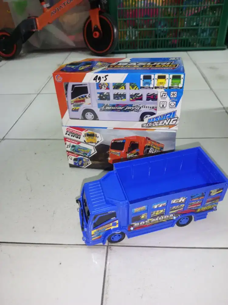 Mainan Anak Truk Oleng Baterai