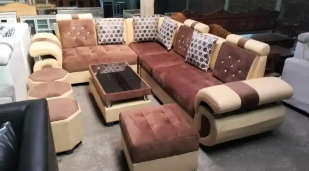 Sofa beranak cokelat