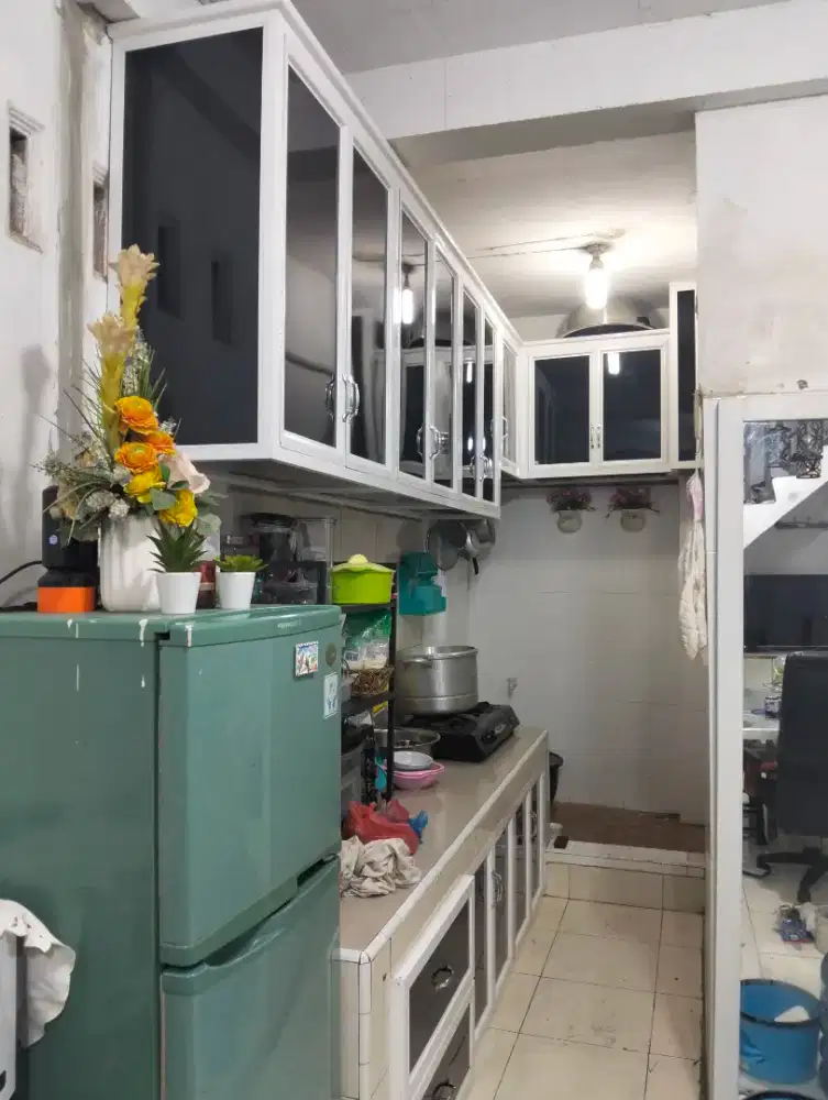 kitchen set aluminium