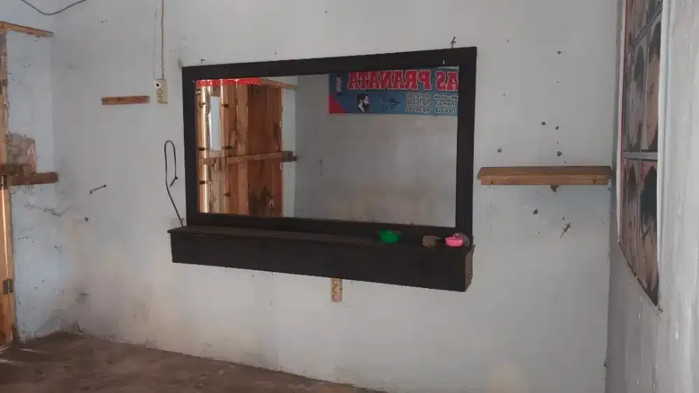 Jual Kursi & Kaca Pangkas