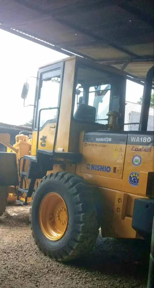 WHEEL LOADER KOMATSU WA180-3