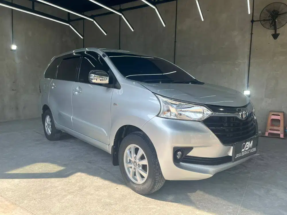 TOYOTA AVANZA 1.3 G AT 2016