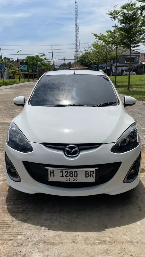 MAZDA 2 RZ at 2013 type tertinggi