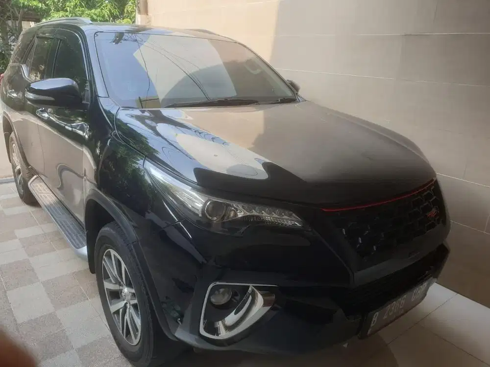 Fortuner VRZ Diesel 2.4 2016/2017 rawatan pribadi good condition