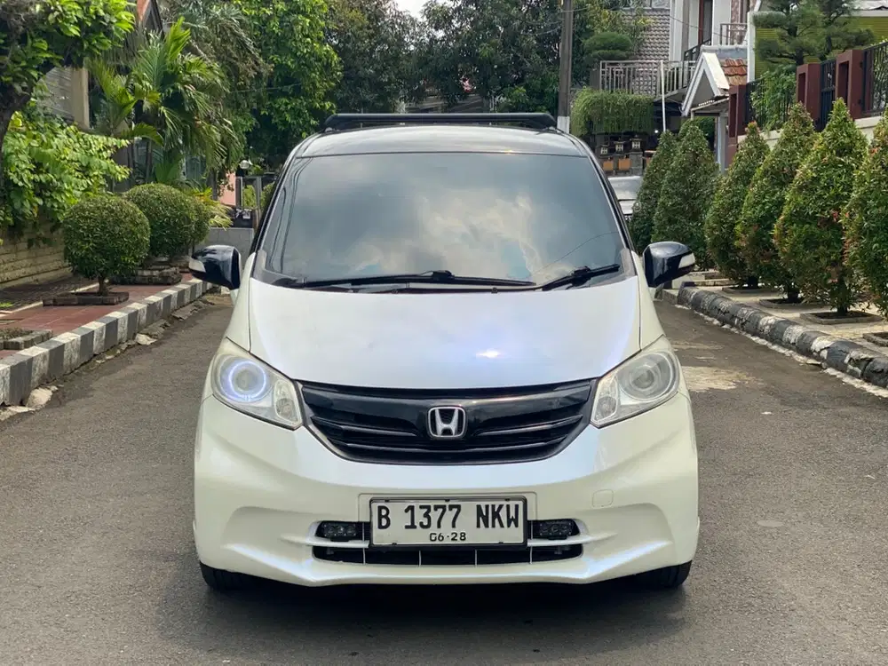 Honda Freed 2013 Bensin