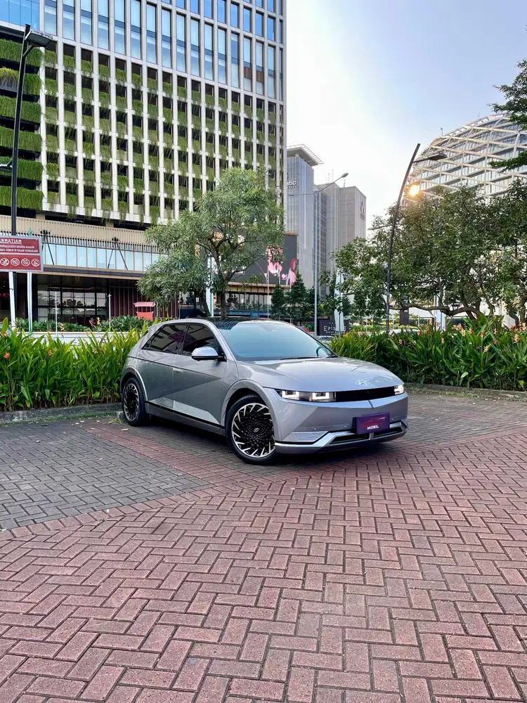Hyundai Ioniq 5 Signature LongRange AT (Nonbluelink) 2022 siap pakai