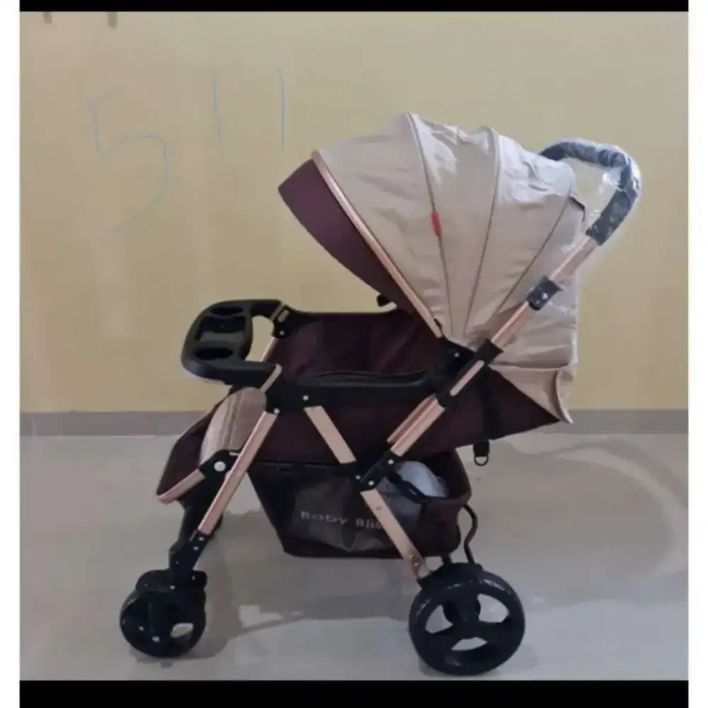 Dijual stroller merk baby blissXwonfuss type 858s