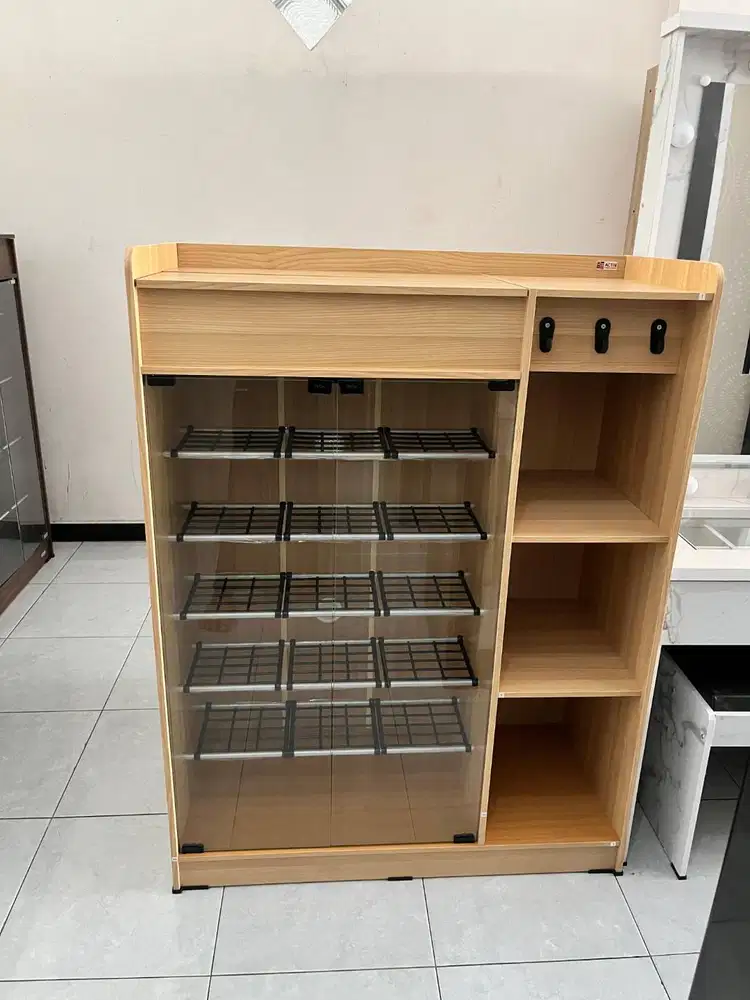 PROMO RAK SEPATU HELM MINIMALIS MERK ACTIV SALE TERMURAH GRATIS ANTAR