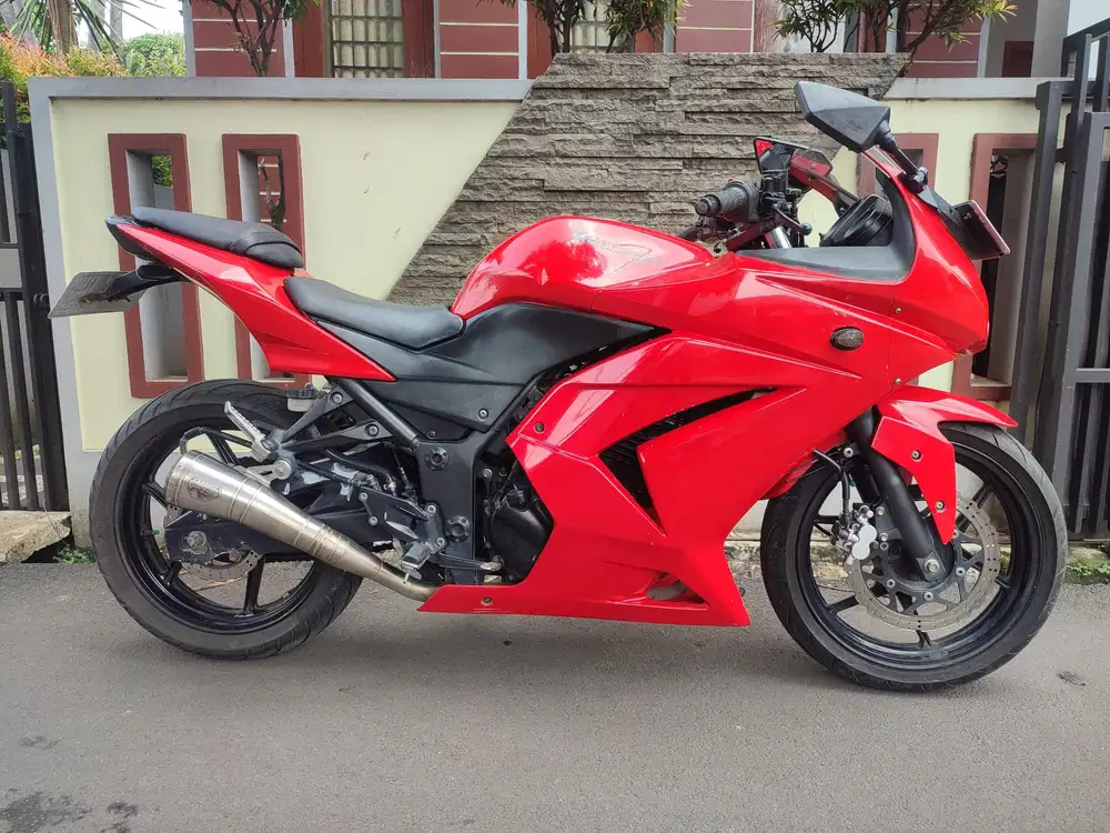 NINJA 250 KARBU TAHUN 2010 JUAL MURAH