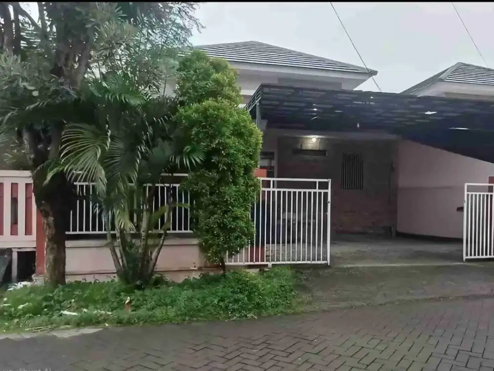MINIM RENOVASI Rumah Siap Huni
One Gate System Deltasari Waru Sidoarjo Luas 200 Meter FULL FURNISH ALL