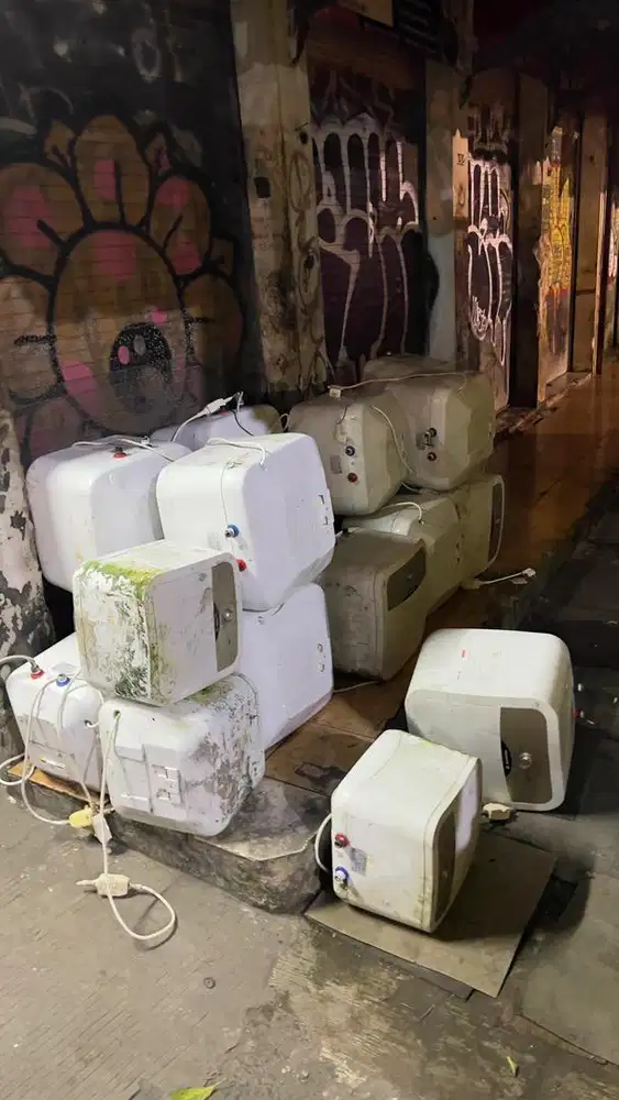 Siap tampung ariston bekas/rusak