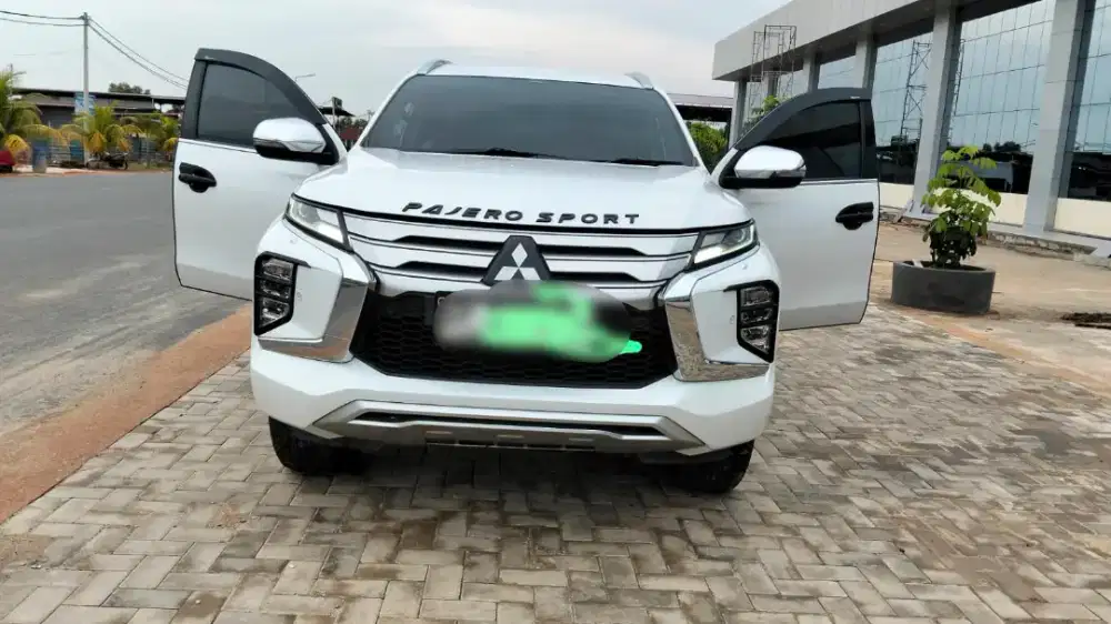 Dijual Mitsubishi Pajero Sport Dakar Ultimate 2022 PPN Bebas Keluar