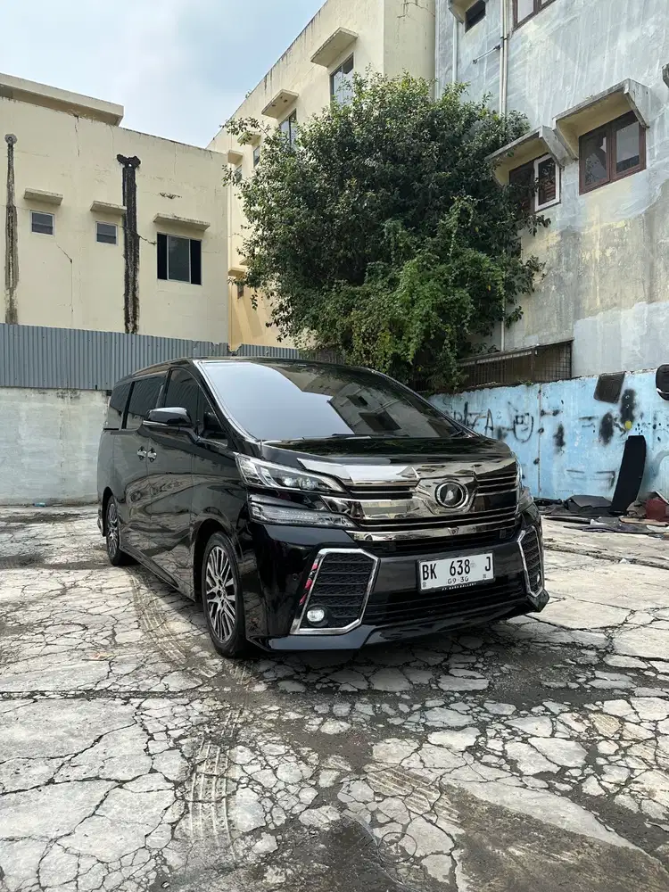 Toyota Vellfire ZG JBL Premium Sound Matic 2015 Murah